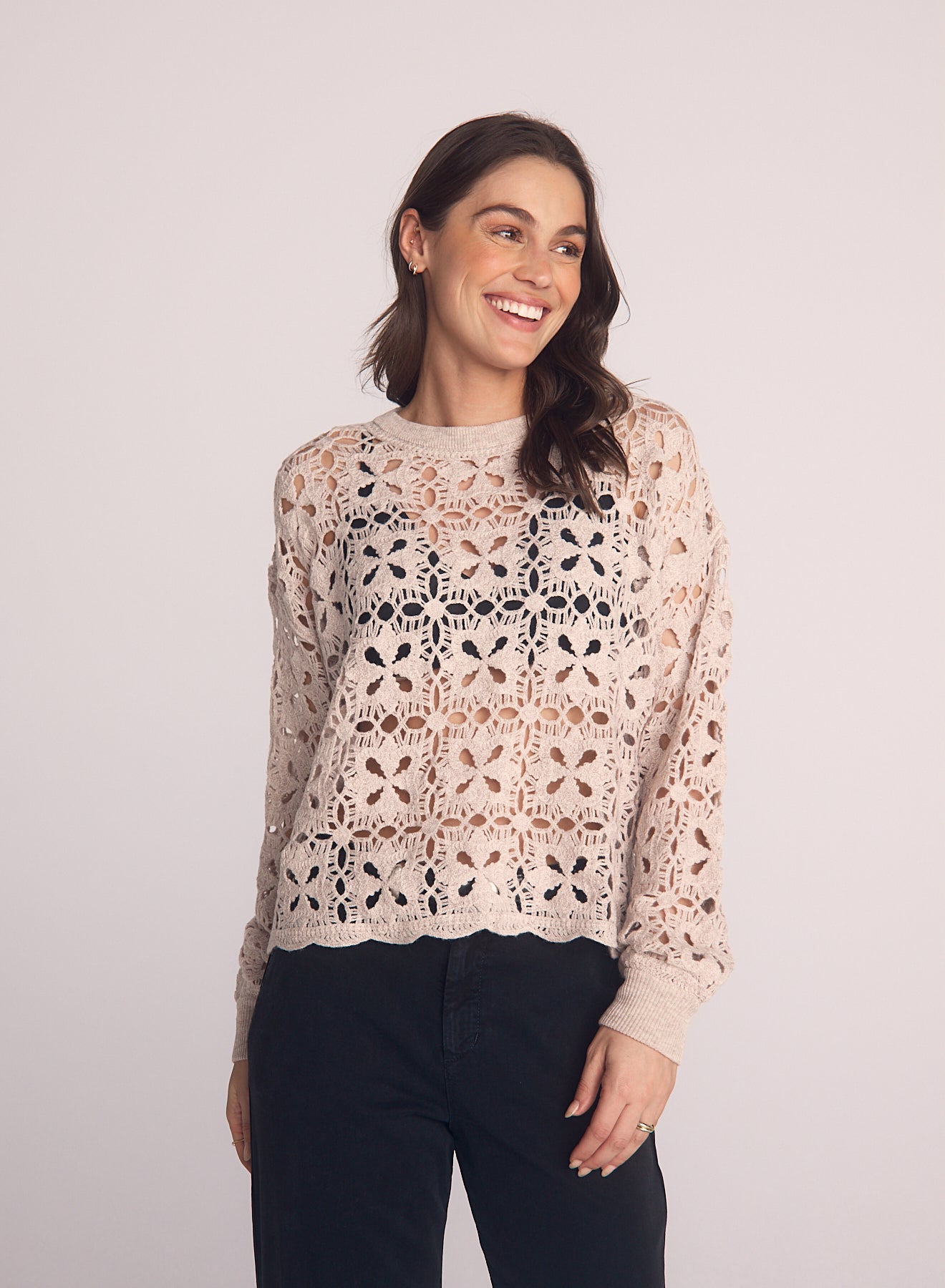 B2186-J50-304 - CROCHET CREW NECK SWEATER