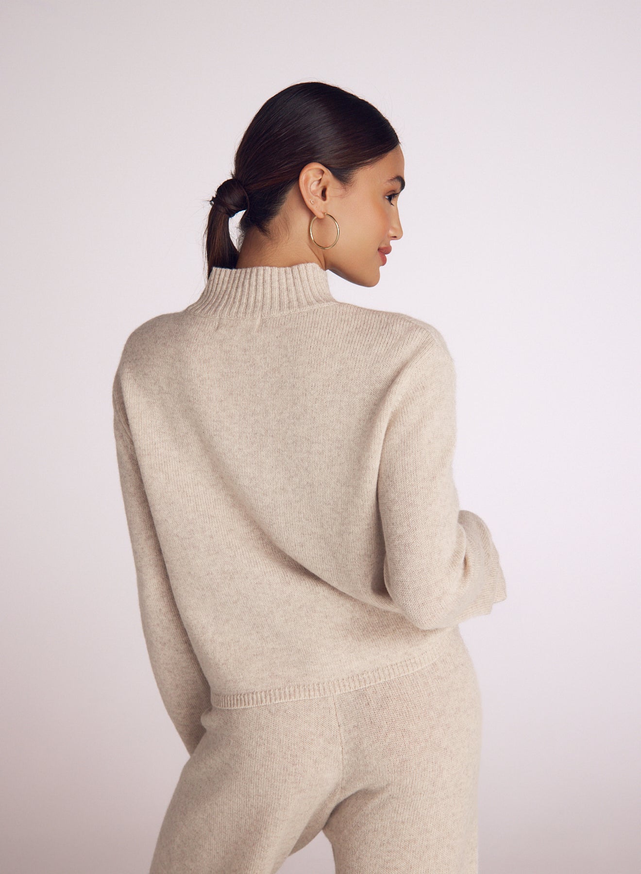 B2386-G72-304 - MOCK NECK SWEATER