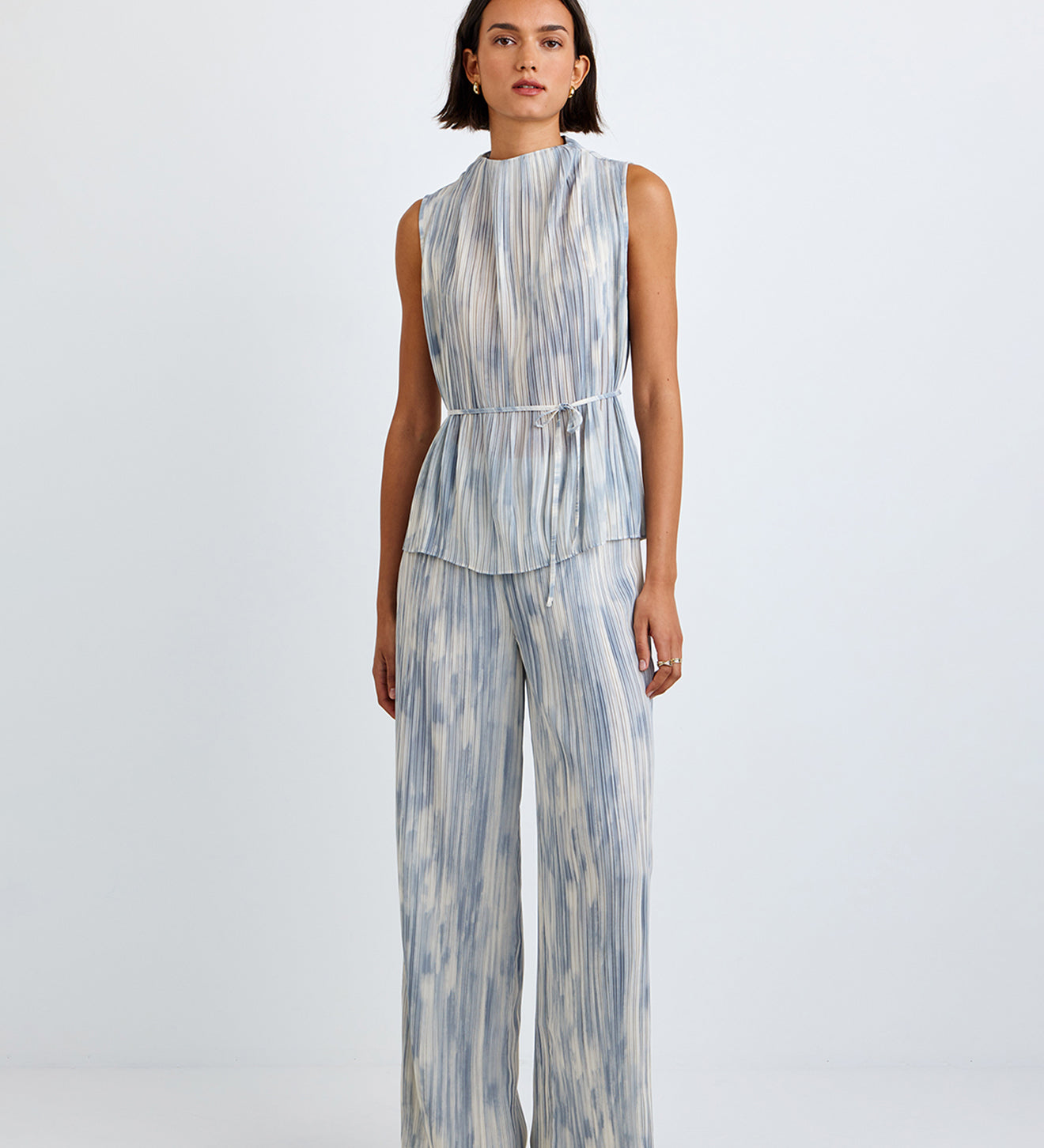 B3234-J95-304 - PULL ON PLEATED PANT