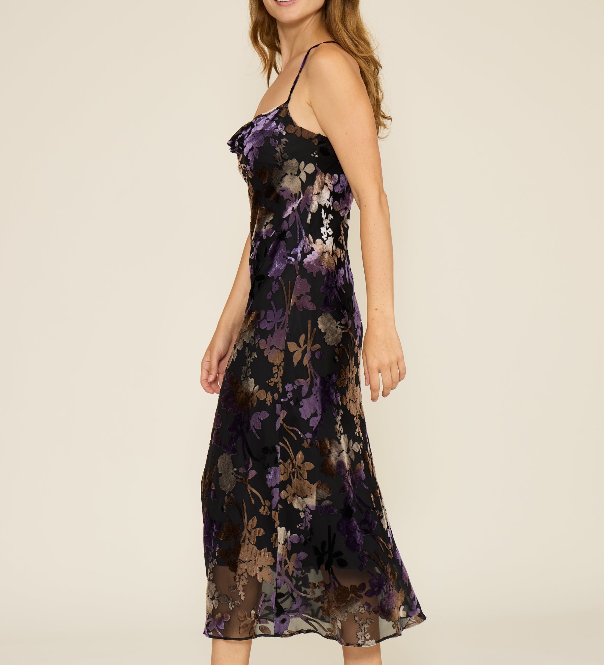 DR4536-1 WISTERIA MAXI DRESS