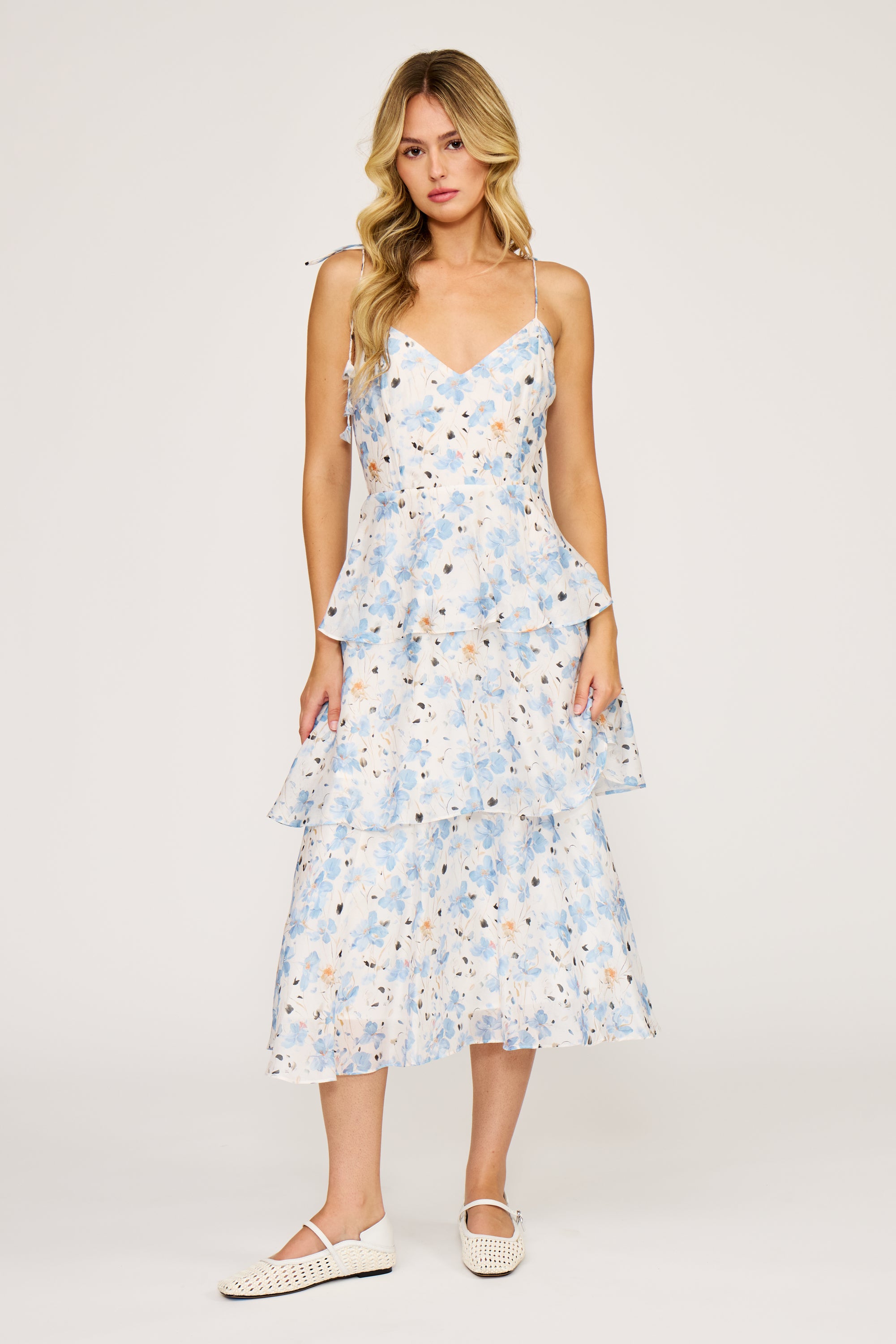 WHITE BLUE
