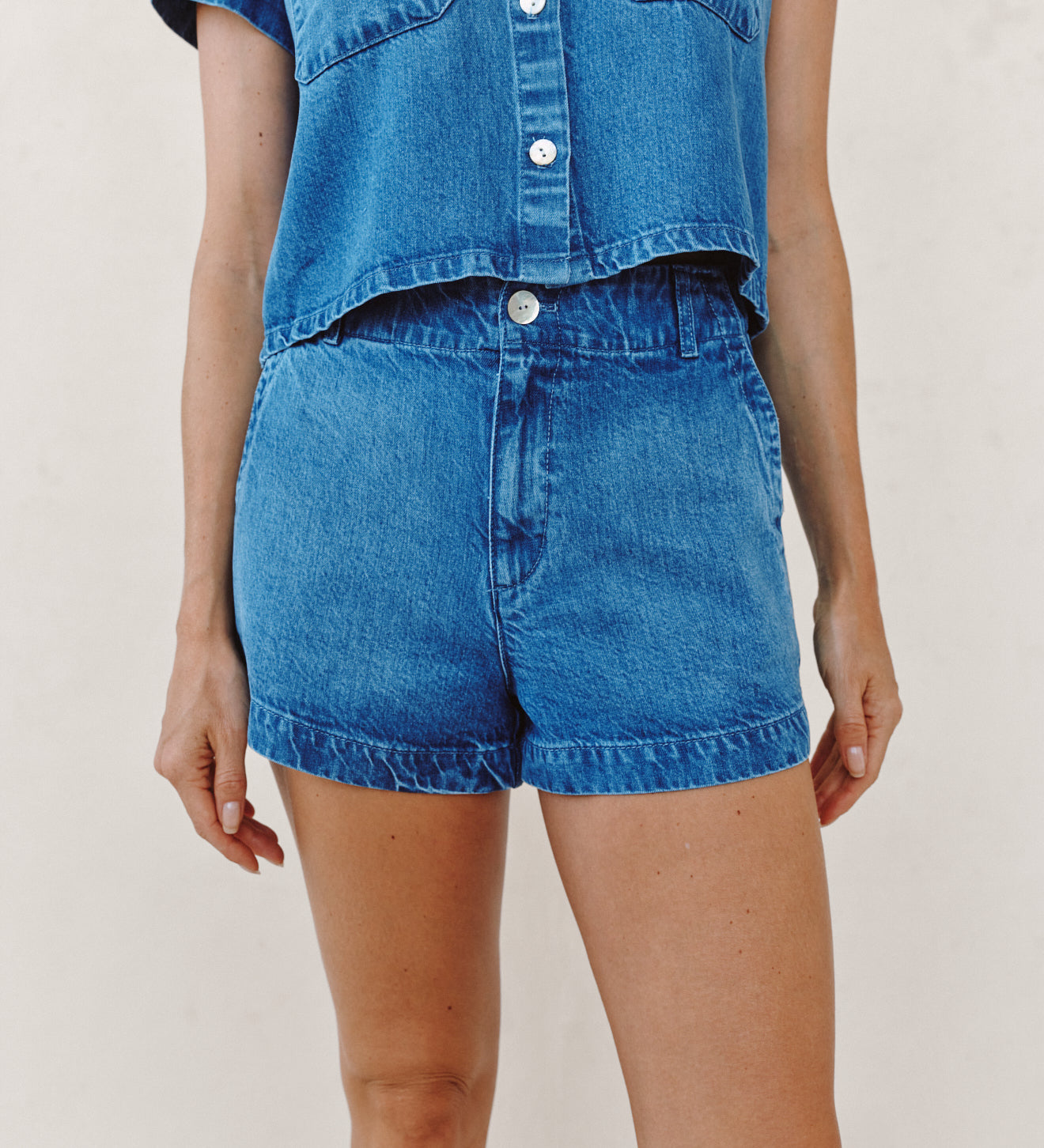 B3541-F85-613 - ELLE PLAYA TROUSER SHORT
