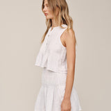 B20001-331-302 - SLEEVELESS PINTUCK TOP