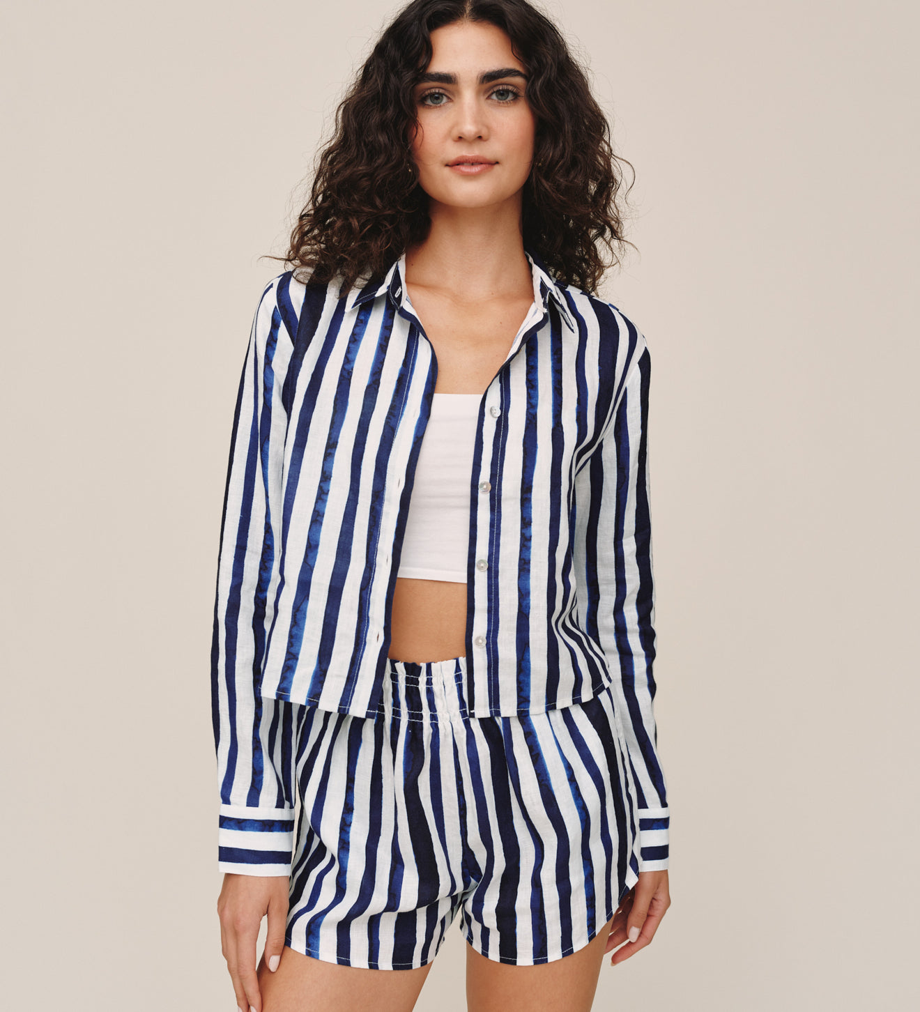 B20022-K97-304 - LONG SLEEVE CROP SHIRT