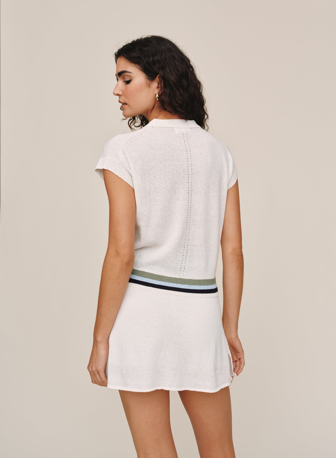 B20083-L34-304 - CAP SLEEVE CONTRAST BAND TOP