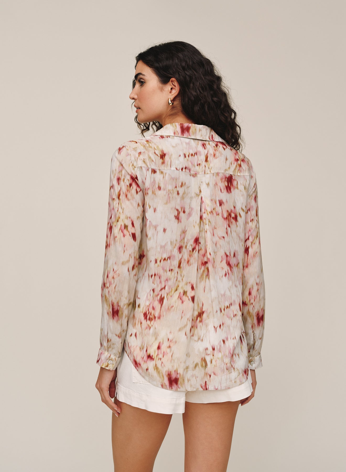 B2027-L89-304 - CLASSIC BUTTON DOWN
