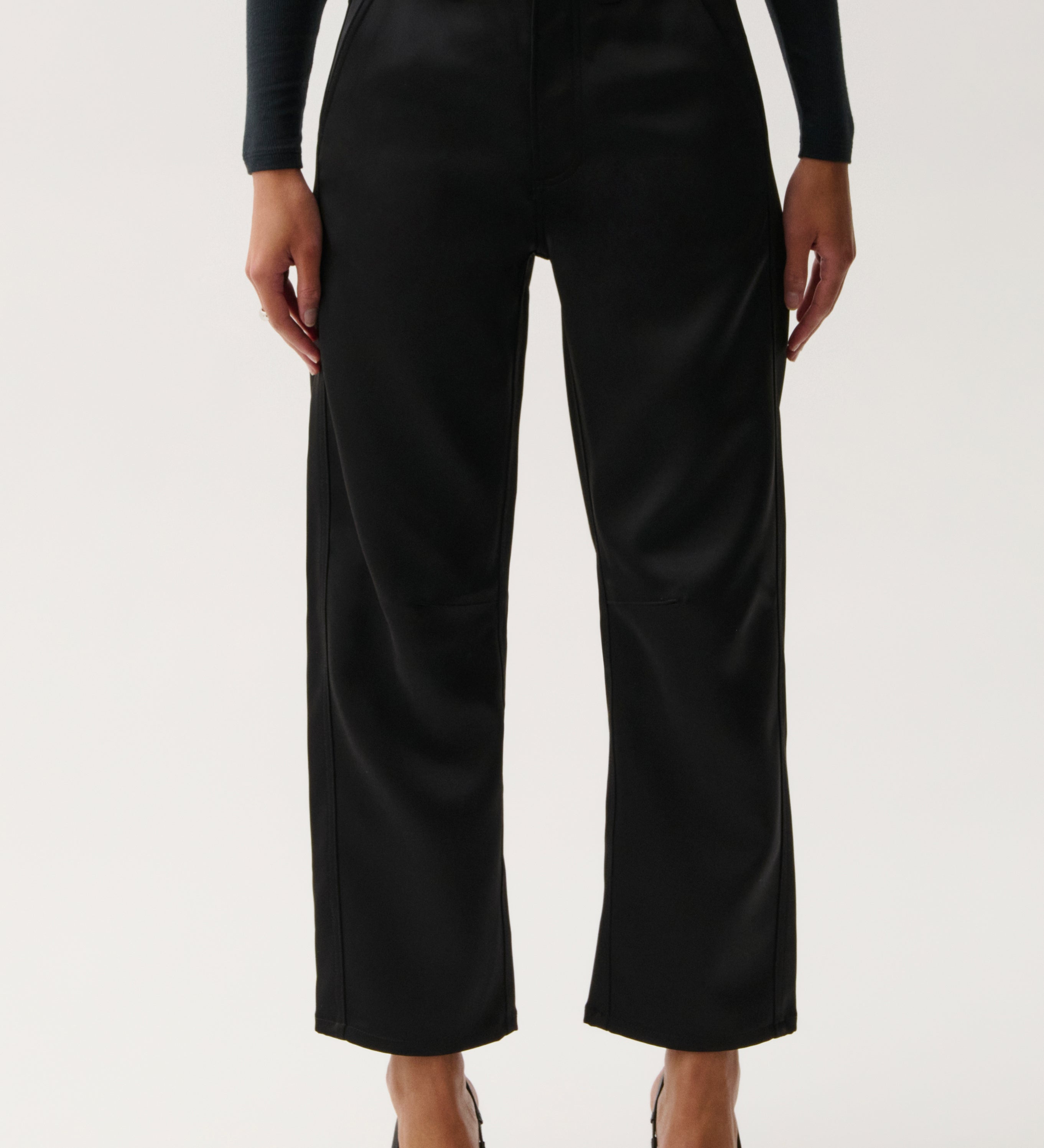 BLACK SATEEN