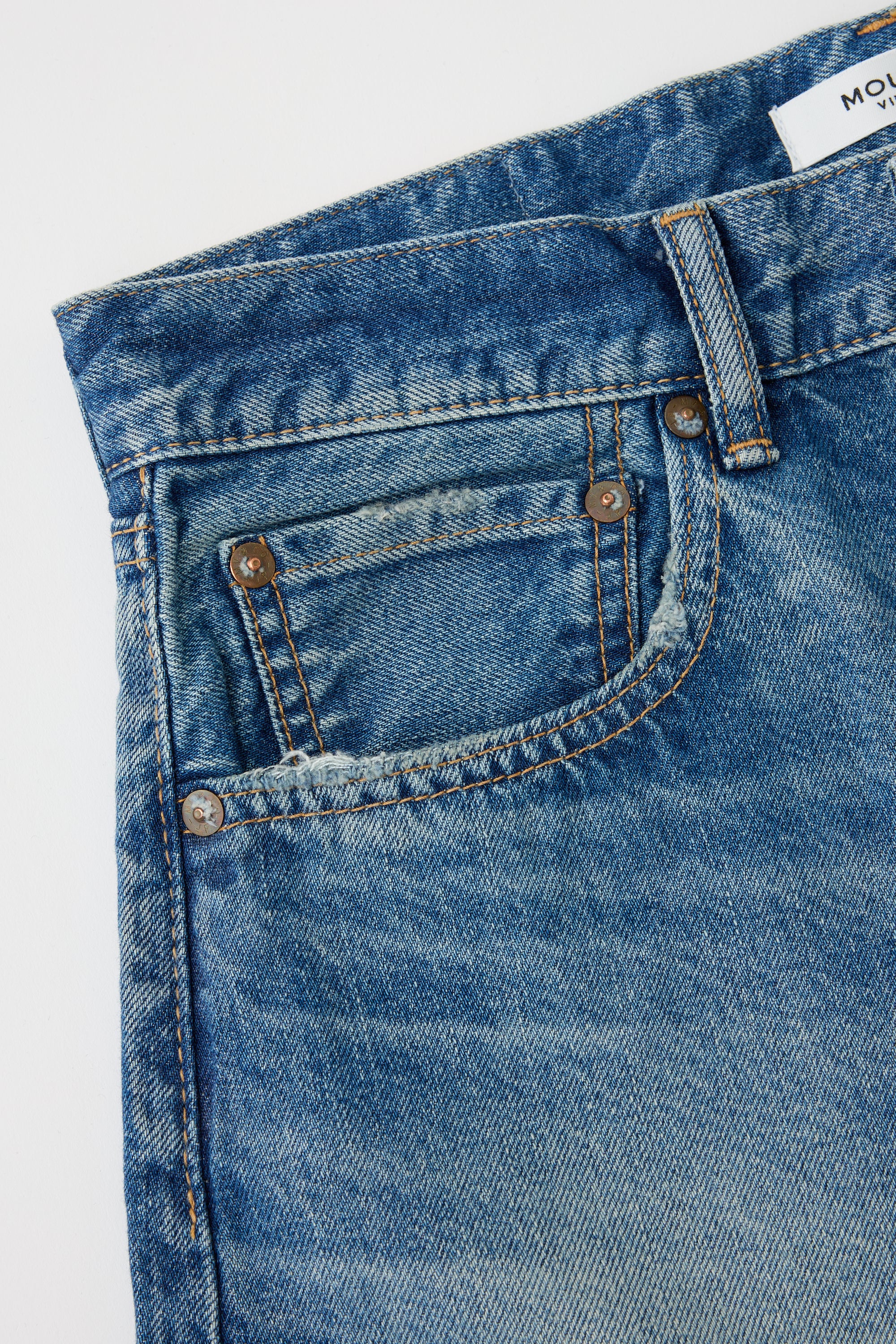SHORTS - Natick