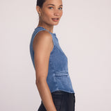 B2546-H89-642 - HIGH NECK FITTED VEST