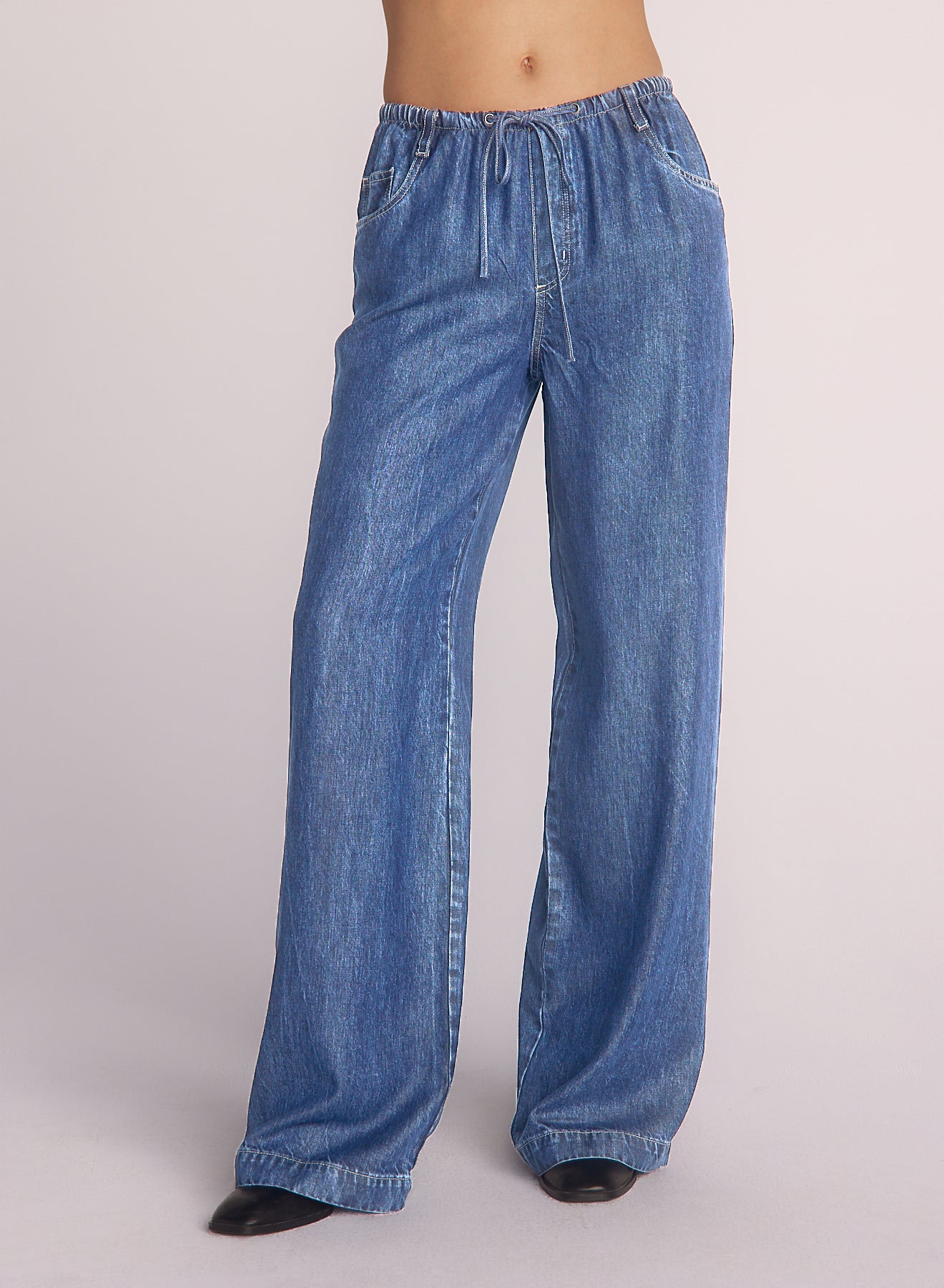 B3019-H89-642 - DRAWSTRING JEAN