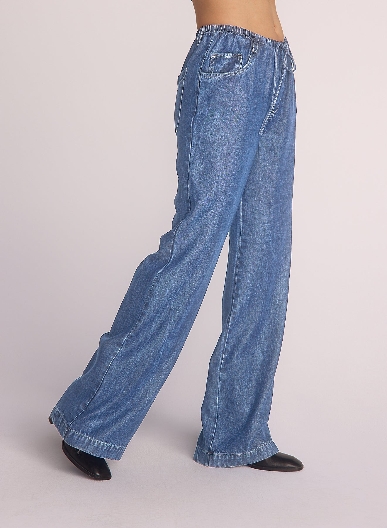 B3019-H89-642 - DRAWSTRING JEAN