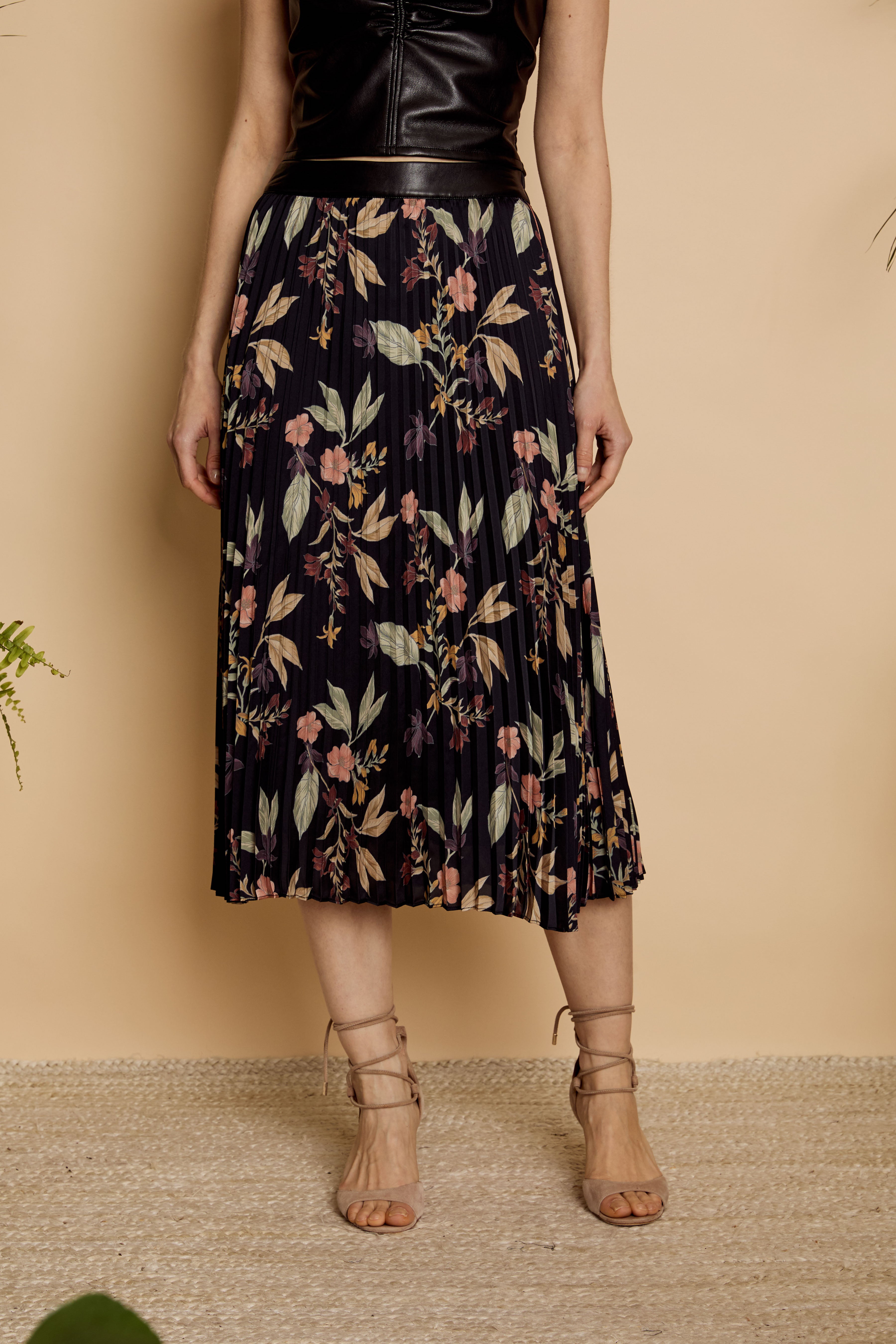 Mia Skirt in Sundown Floral