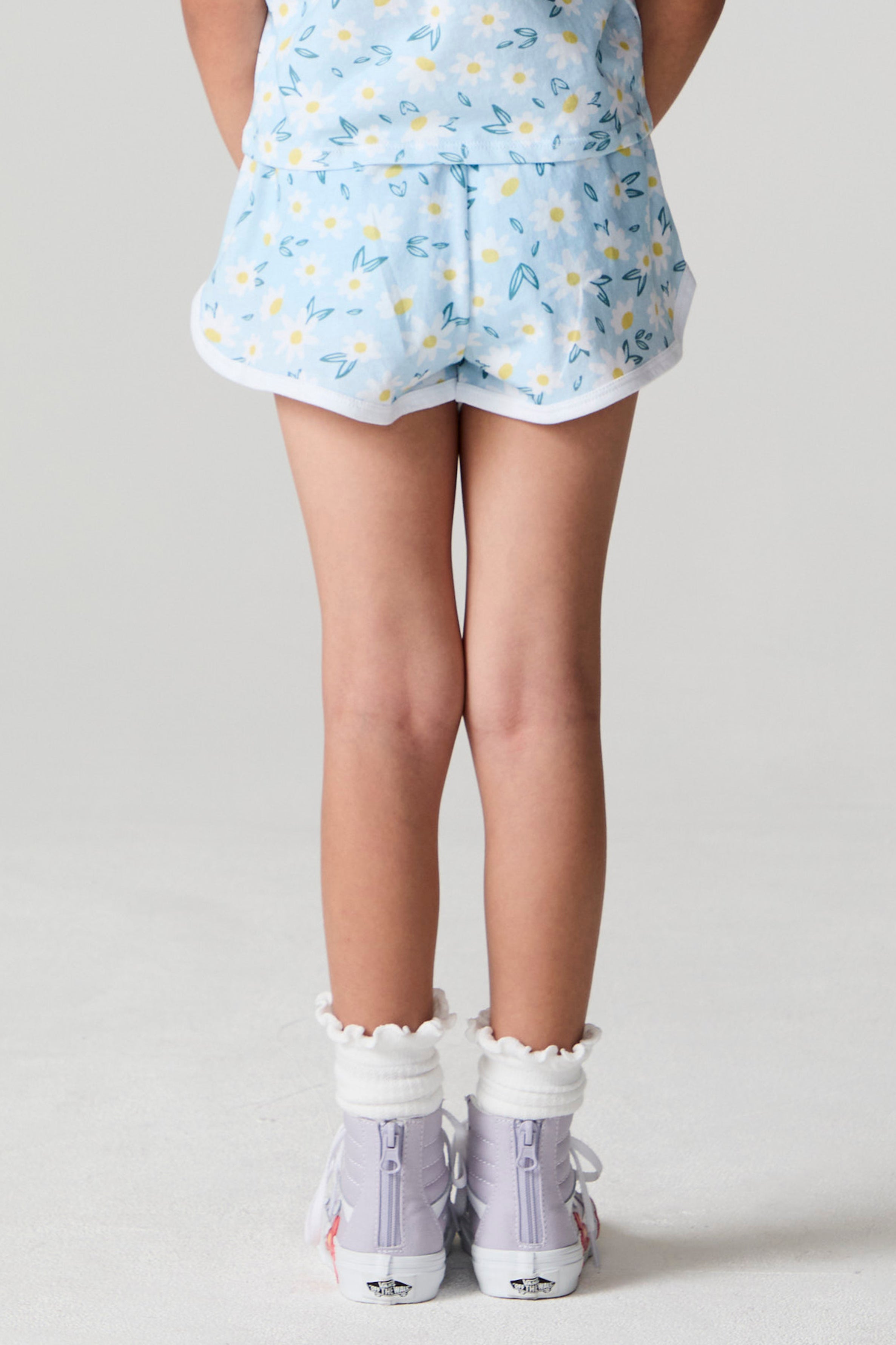 CHASER - DITSY DAISIES