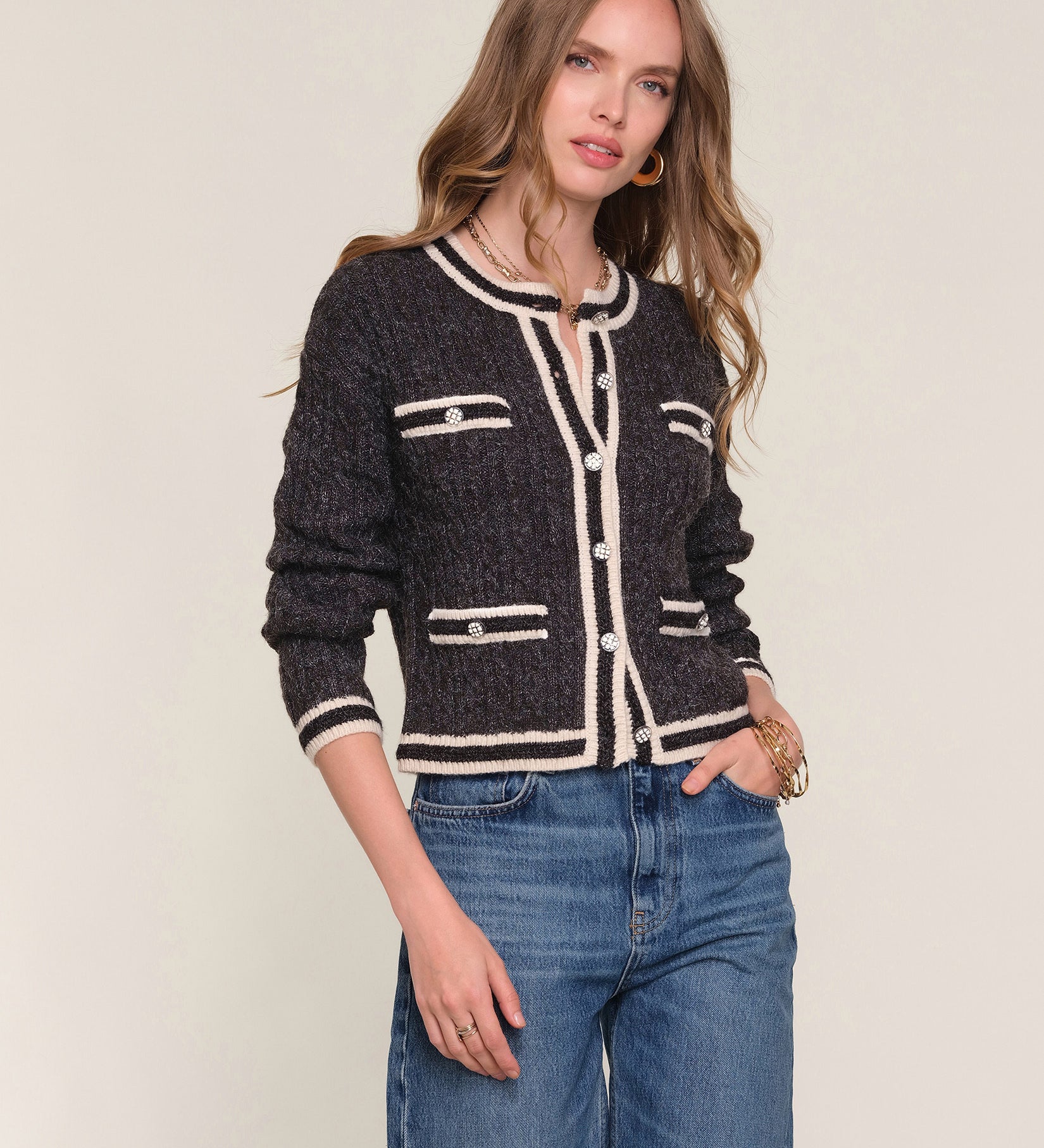 Yara Cardi