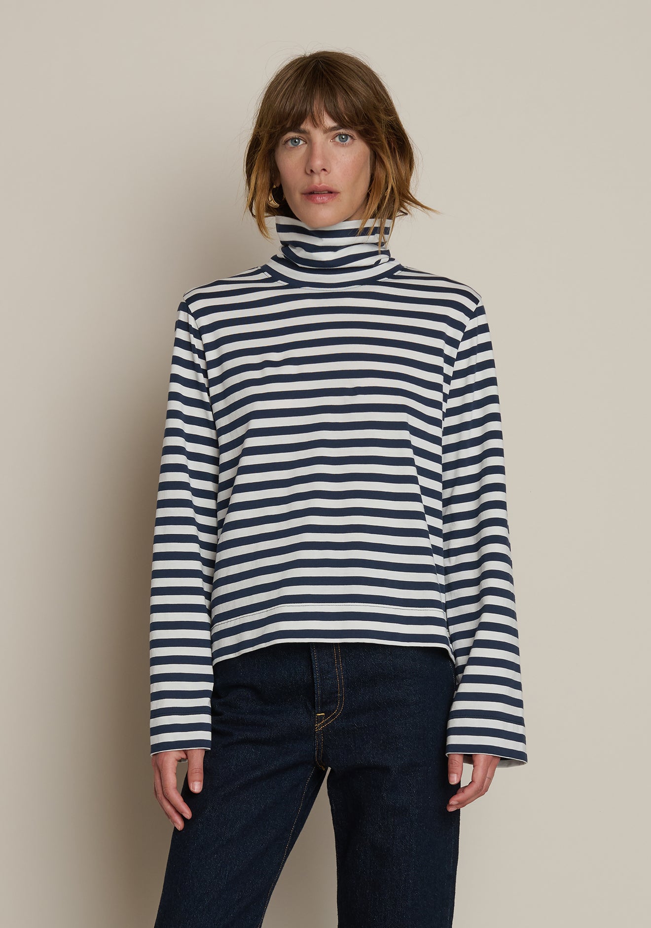 Neo Mock Neck T-Shirt