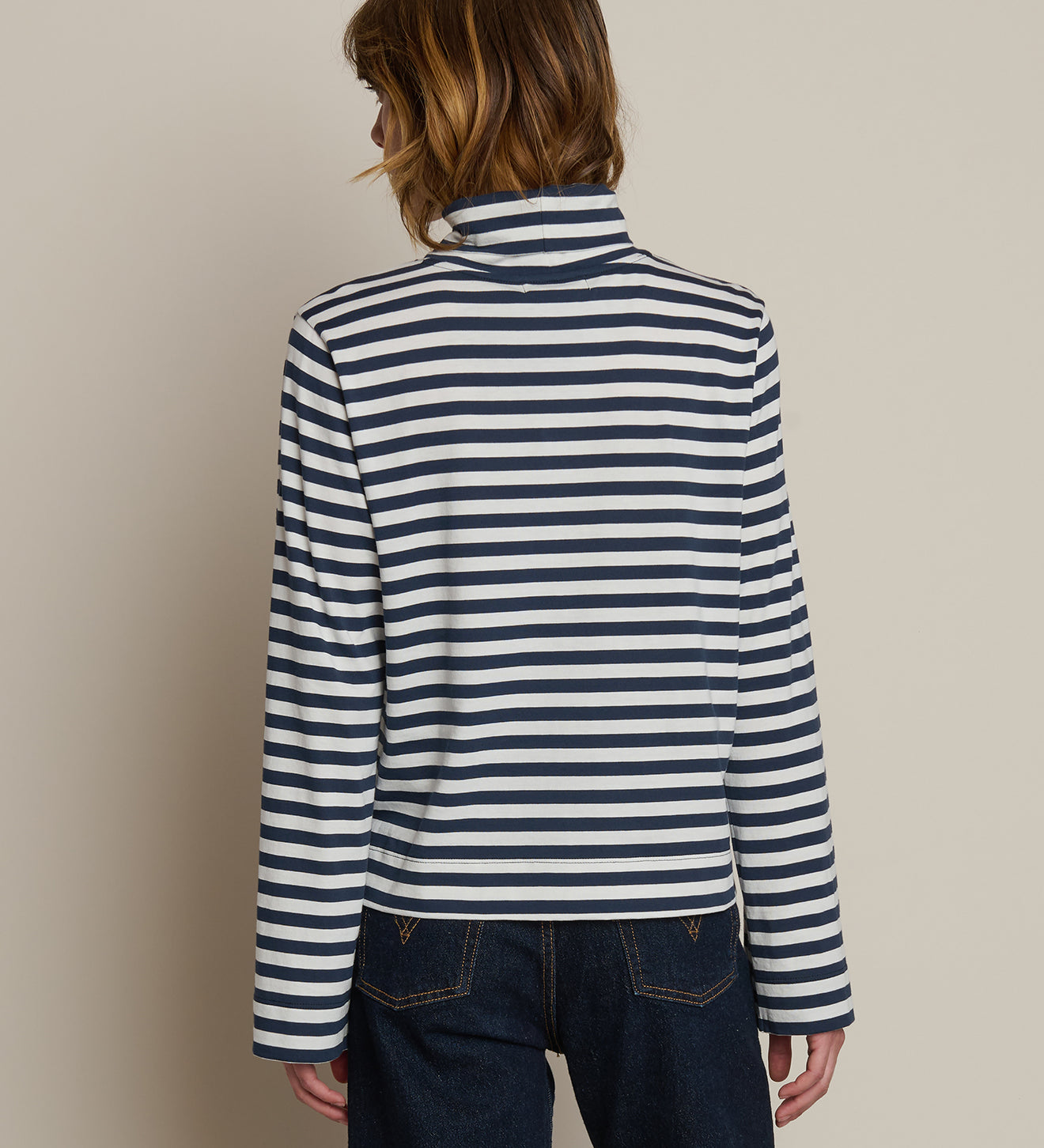 Neo Mock Neck T-Shirt