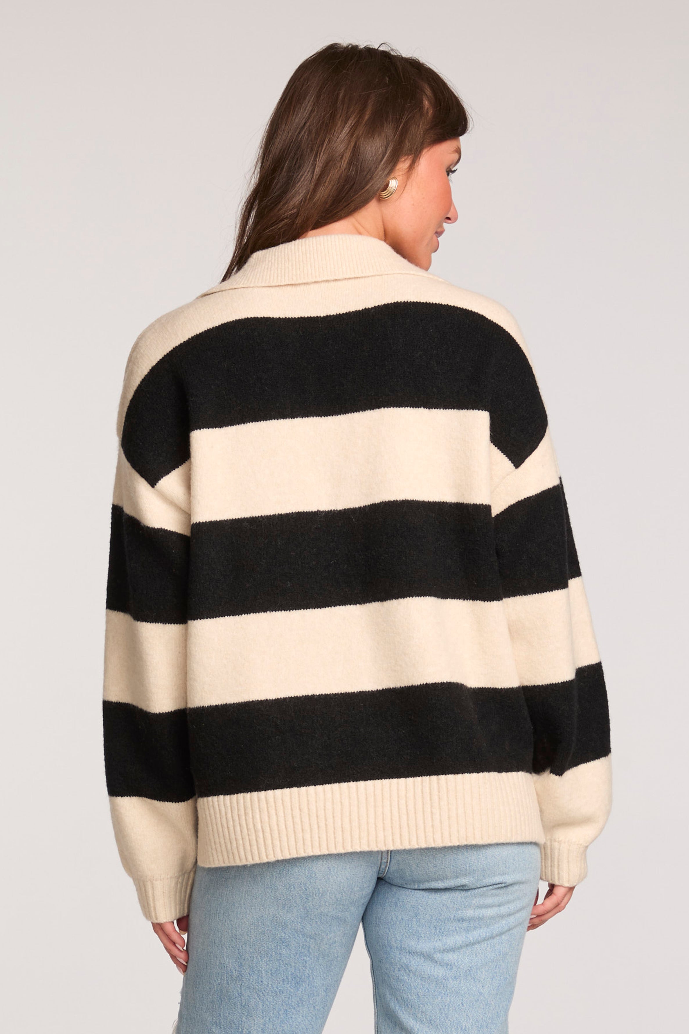 EMBERR SWEATER