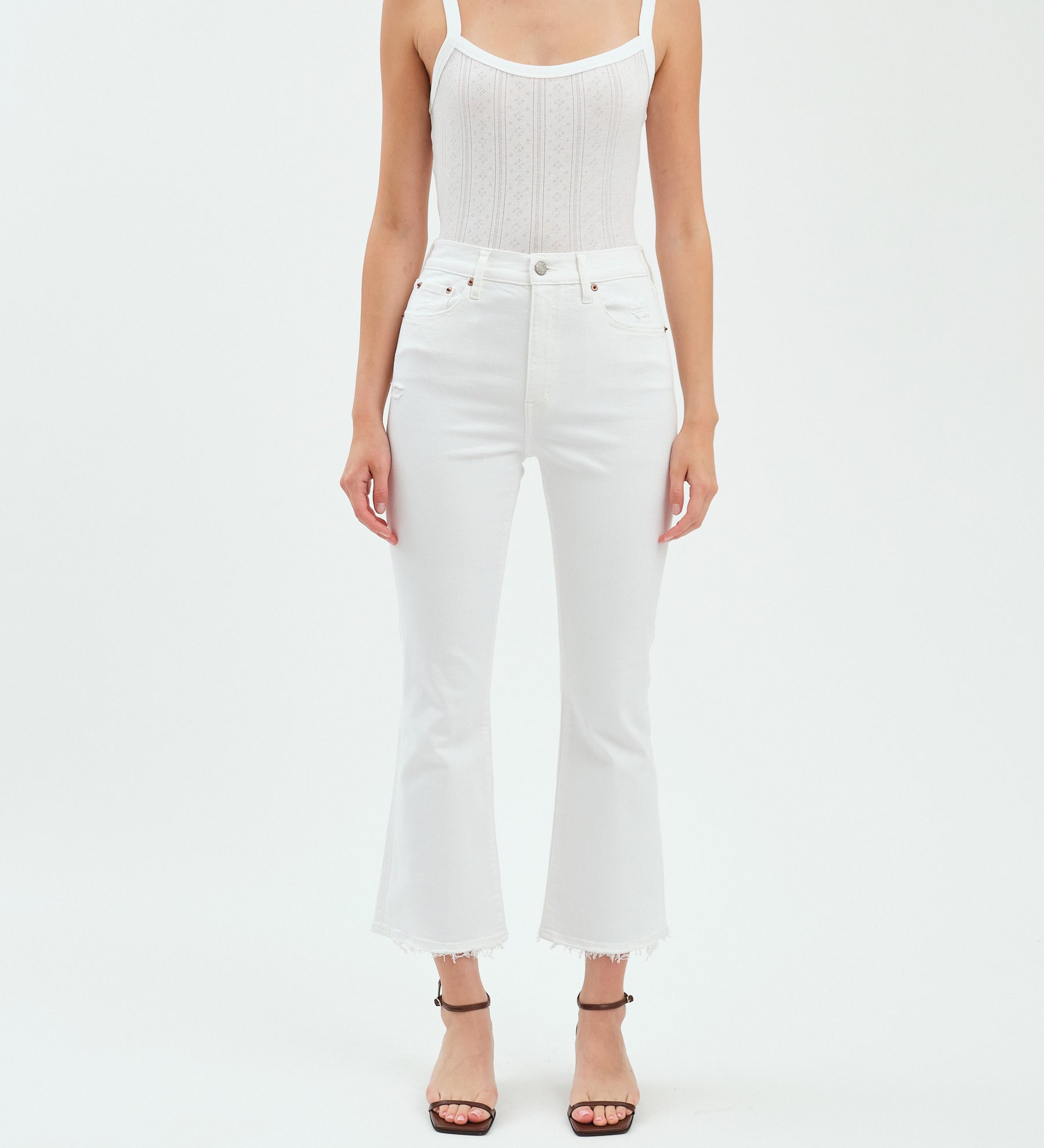 SHY GIRL HIGH RISE CROP FLARE
