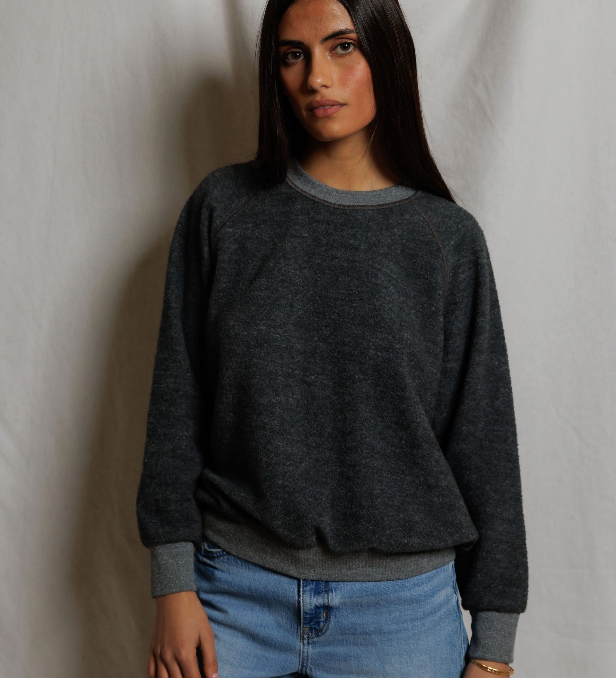 Dark Heather Grey