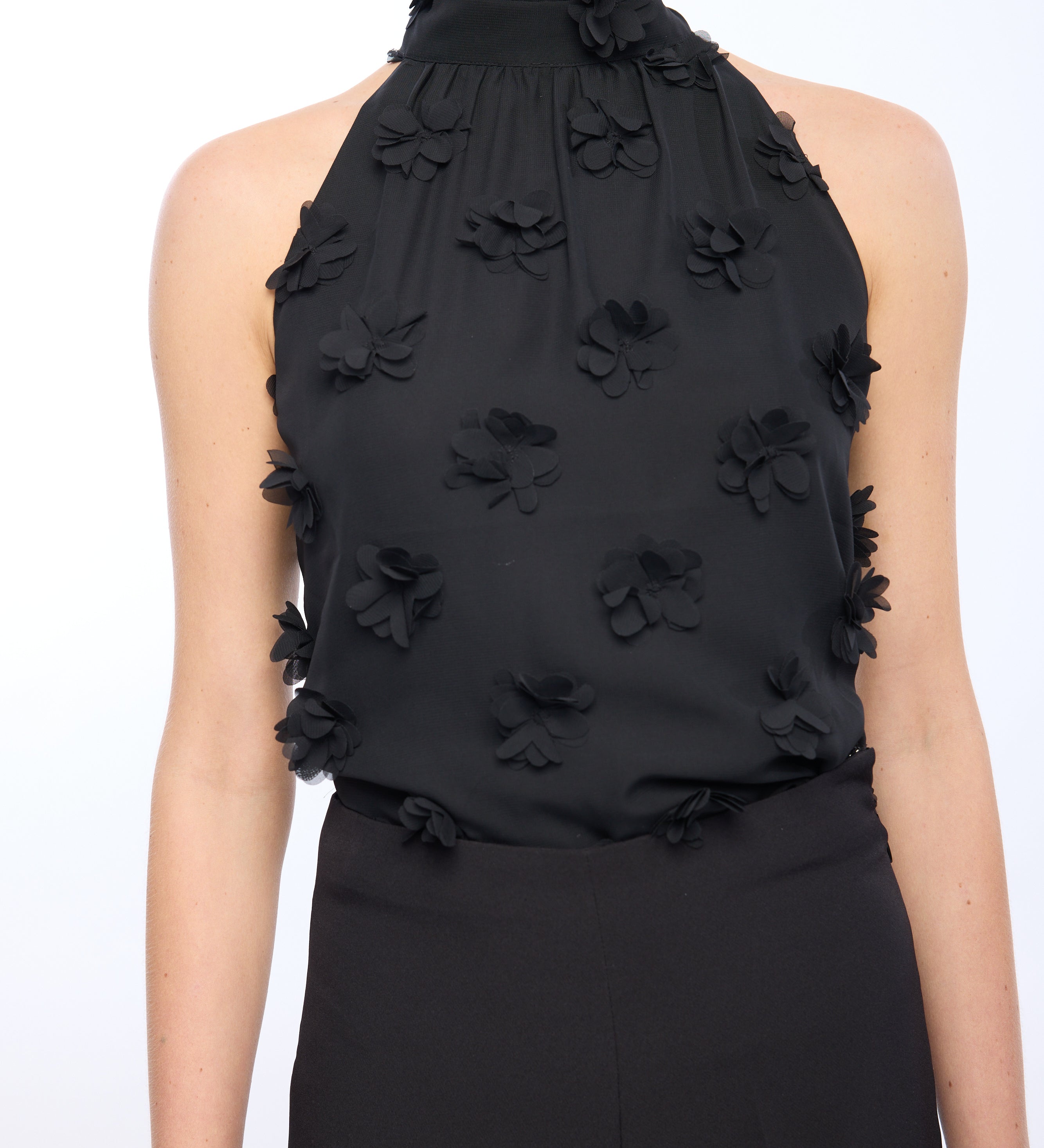 IRINA 3D FLORAL HALTER BLOUSE