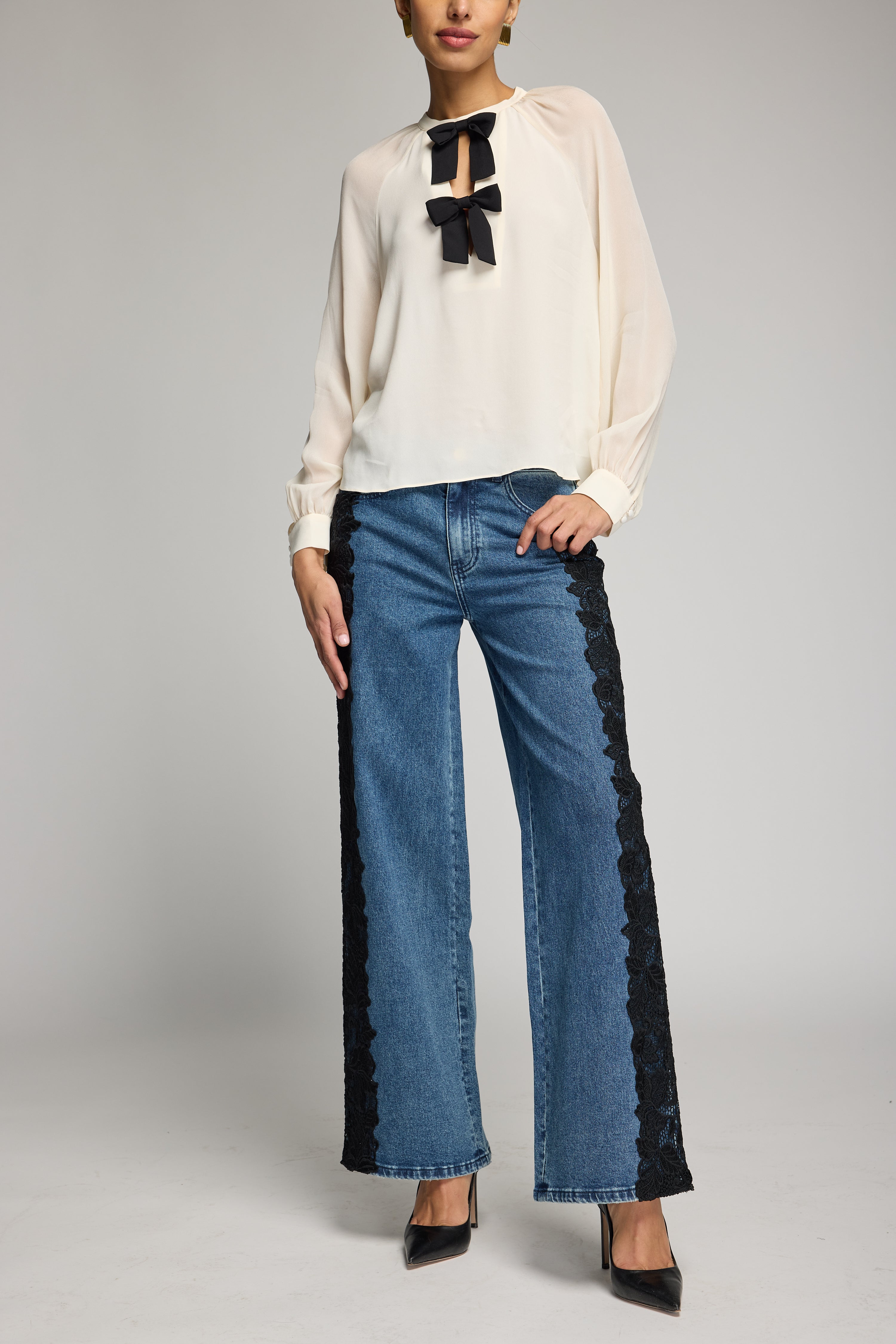 AURELIA BOW BLOUSE