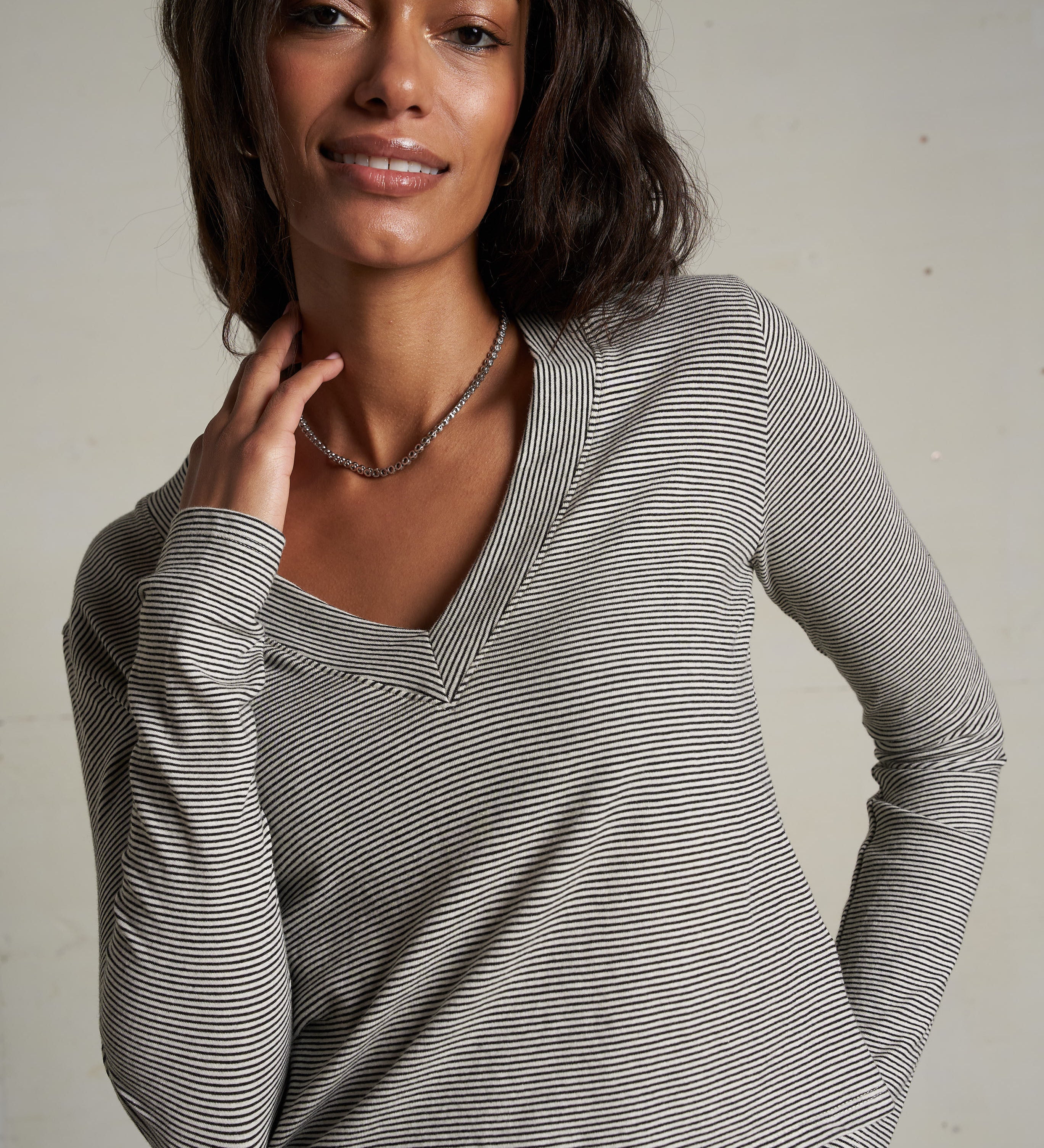 Ivory/Black Stripe