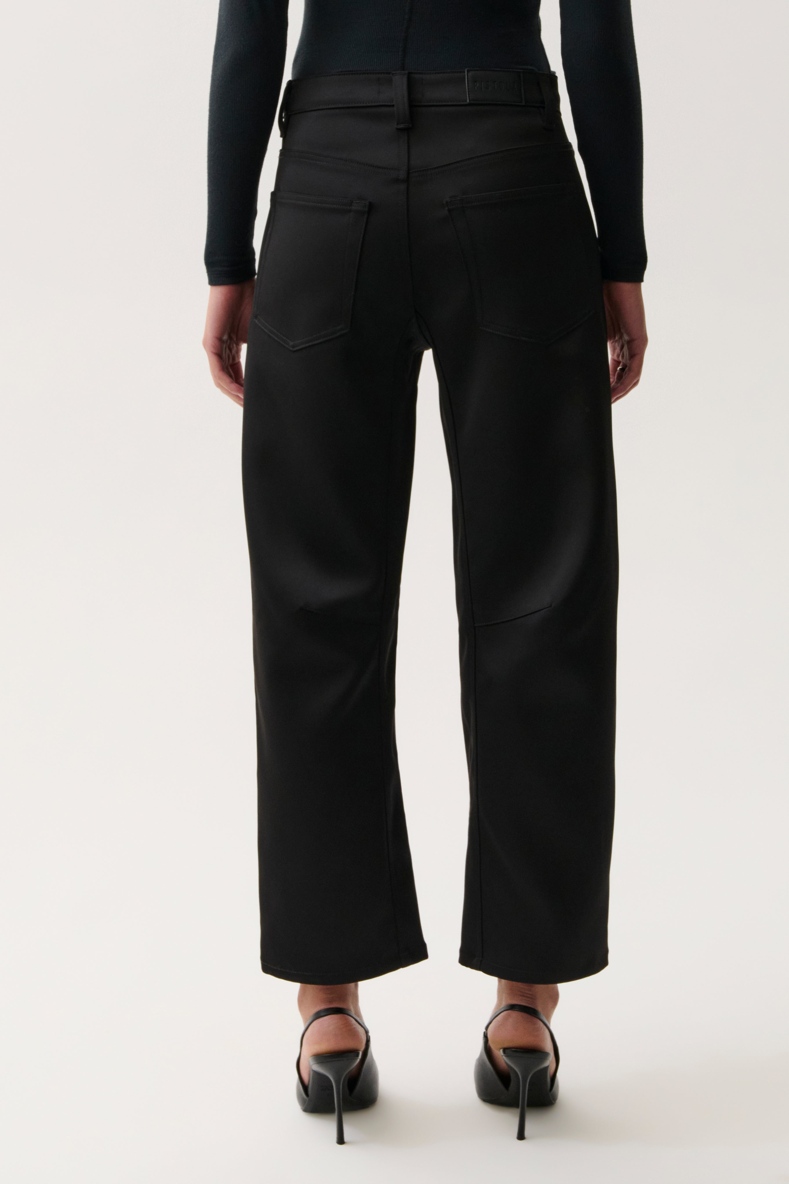 BEAU SATEEN SEAMED CRESCENT LEG