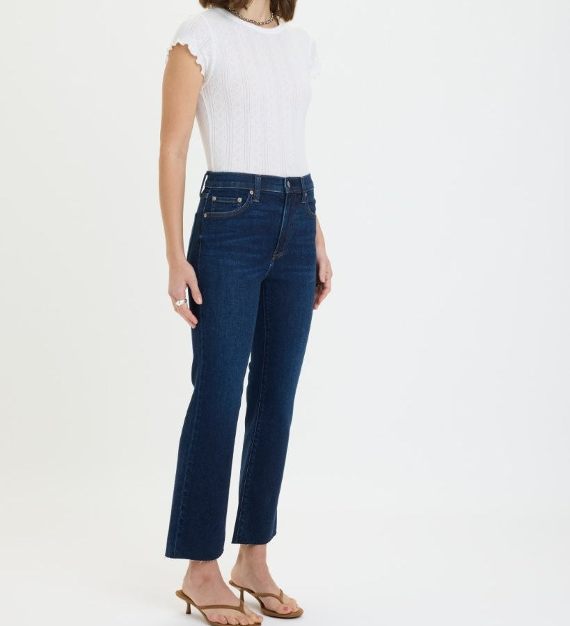 SHY GIRL HIGH RISE CROP FLARE