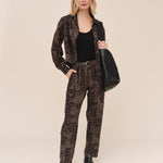 B3736-L90-302 - BELTED SEAM PANT