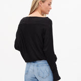 Six/Fifty The Anywhere Top